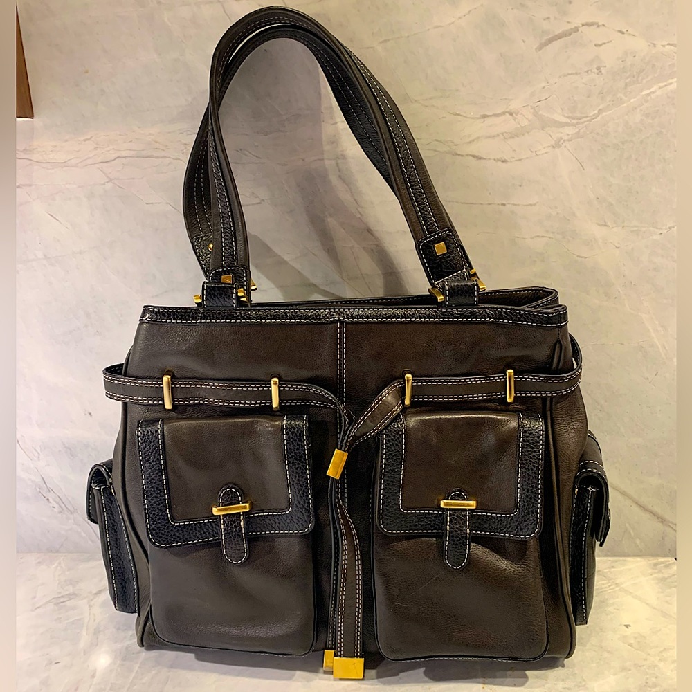 Chocolate brown leather purse with lots of compartments for all your things